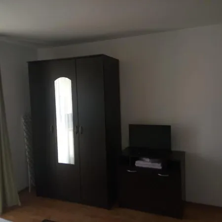 Charter Costea דירה *
