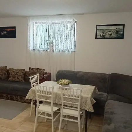 Charter Costea דירה *